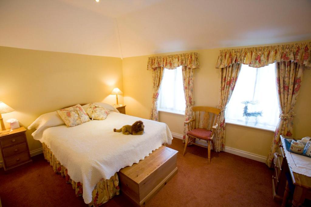 The Three Lions Hotell Fordingbridge Rum bild